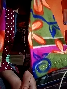 Snapshot of Mangla_Bhabhi chatting on 01/10/25, 10:25 Mangla Bhabhi online show from 01/10/25, 10:25