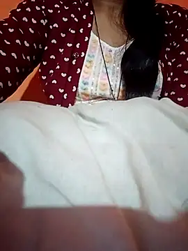 Snapshot of Mangla_Bhabhi chatting on 01/25/25, 08:00 Mangla Bhabhi online show from 01/25/25, 08:00