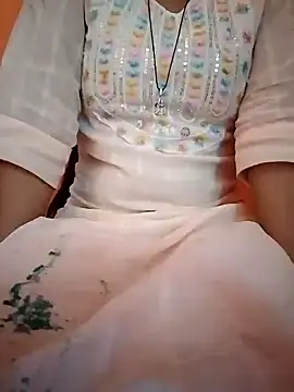 Snapshot of Mangla_Bhabhi chatting on 02/14/25, 07:38 Mangla Bhabhi online show from 02/14/25, 07:38