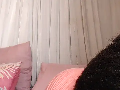 Snapshot of Freakyassnwildx chatting on 01/27/25, 10:06 Freakyassnwildx online show from 01/27/25, 10:06