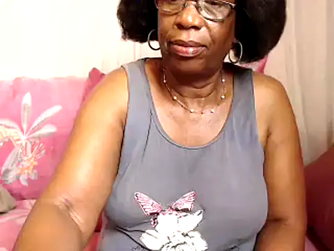 Snapshot of Freakyassnwildx chatting on 02/21/25, 09:54 Freakyassnwildx online show from 02/21/25, 09:54