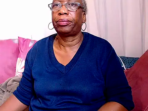 Snapshot of Freakyassnwildx chatting on 03/22/25, 03:52 Freakyassnwildx online show from 03/22/25, 03:52