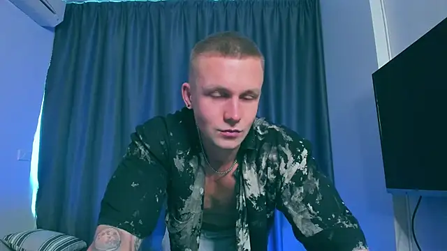 Samuel Andrew online show from 01/22/25, 06:42