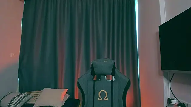 Samuel Andrew online show from 03/15/25, 05:08