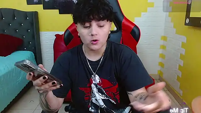 isabeautyx19 online show from 02/21/26, 02:12