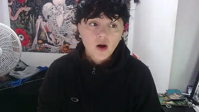 isabeautyx19 online show from 03/29/26, 02:22