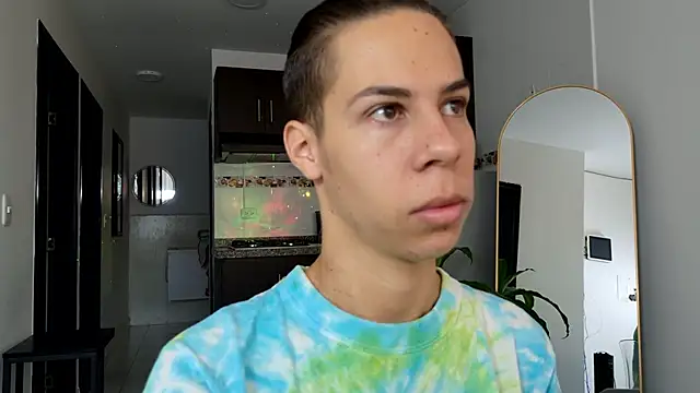 grey   27 online show from 02/26/25, 11:20