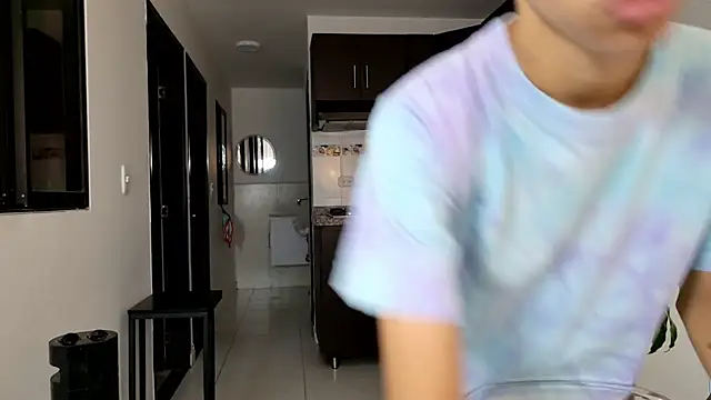 grey   27 online show from 02/27/25, 11:41