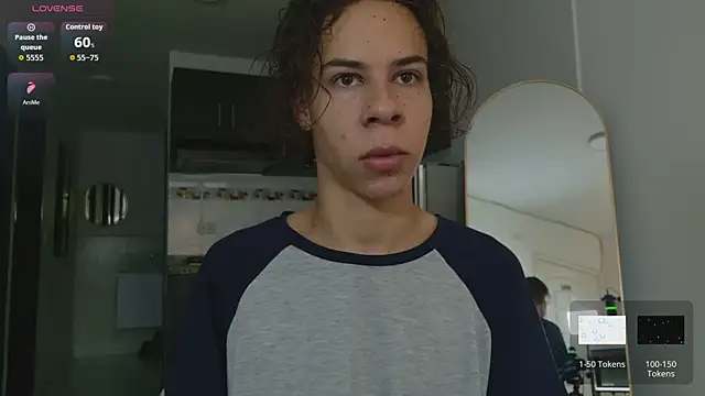 grey   27 online show from 04/06/26, 11:33