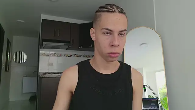 grey   27 online show from 04/20/26, 11:24