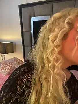 Bonnie vega online show from 01/31/25, 08:01