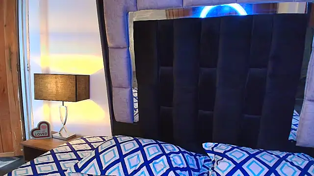 Bonnie vega online show from 02/20/25, 08:36