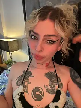 Bonnie vega online show from 11/13/25, 10:41