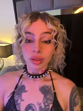 Bonnie vega online show from 11/22/25, 09:36