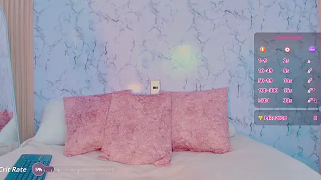 Juliana rodriguez  online show from 12/03/25, 07:01