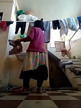 Snapshot of Mamta_Chaterjee chatting on 12/02/24, 05:26 Mamta Chaterjee online show from 12/02/24, 05:26