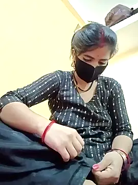 Snapshot of Mamta_Chaterjee chatting on 12/07/24, 02:20 Mamta Chaterjee online show from 12/07/24, 02:20