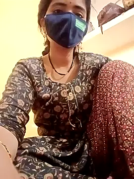 Snapshot of Mamta_Chaterjee chatting on 12/11/24, 01:26 Mamta Chaterjee online show from 12/11/24, 01:26