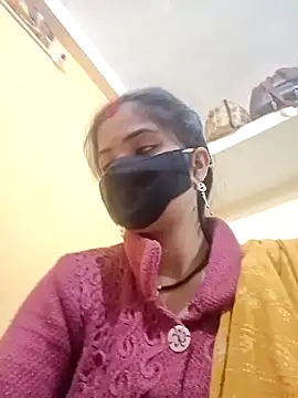 Snapshot of Mamta_Chaterjee chatting on 12/25/24, 12:05 Mamta Chaterjee online show from 12/25/24, 12:05