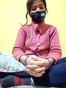 Snapshot of Mamta_Chaterjee chatting on 01/04/25, 02:35 Mamta Chaterjee online show from 01/04/25, 02:35