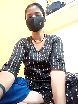 Snapshot of Mamta_Chaterjee chatting on 01/16/25, 02:19 Mamta Chaterjee online show from 01/16/25, 02:19