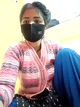 Snapshot of Mamta_Chaterjee chatting on 01/24/25, 02:18 Mamta Chaterjee online show from 01/24/25, 02:18