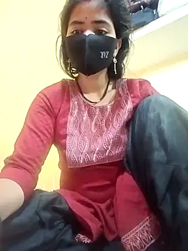 Snapshot of Mamta_Chaterjee chatting on 02/14/25, 02:07 Mamta Chaterjee online show from 02/14/25, 02:07