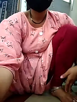 Snapshot of Mamta_Chaterjee chatting on 02/15/25, 05:41 Mamta Chaterjee online show from 02/15/25, 05:41