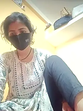 Snapshot of Mamta_Chaterjee chatting on 02/28/25, 03:04 Mamta Chaterjee online show from 02/28/25, 03:04