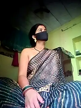 Snapshot of Mamta_Chaterjee chatting on 03/17/25, 01:46 Mamta Chaterjee online show from 03/17/25, 01:46