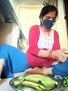 Snapshot of Mamta_Chaterjee chatting on 10/02/25, 03:35 Mamta Chaterjee online show from 10/02/25, 03:35