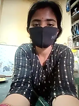 Snapshot of Mamta_Chaterjee chatting on 10/07/25, 03:47 Mamta Chaterjee online show from 10/07/25, 03:47