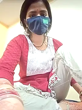 Snapshot of Mamta_Chaterjee chatting on 10/14/25, 02:01 Mamta Chaterjee online show from 10/14/25, 02:01