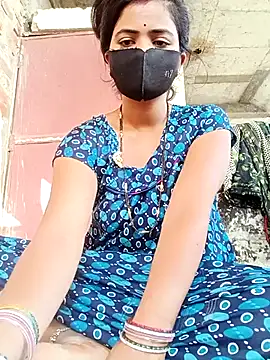 Snapshot of Mamta_Chaterjee chatting on 05/06/26, 01:25 Mamta Chaterjee online show from 05/06/26, 01:25