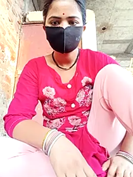 Snapshot of Mamta_Chaterjee chatting on 05/14/26, 01:01 Mamta Chaterjee online show from 05/14/26, 01:01
