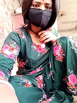 Snapshot of Mamta_Chaterjee chatting on 05/15/26, 01:45 Mamta Chaterjee online show from 05/15/26, 01:45