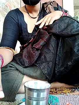 Snapshot of Mamta_Chaterjee chatting on 05/18/26, 01:35 Mamta Chaterjee online show from 05/18/26, 01:35