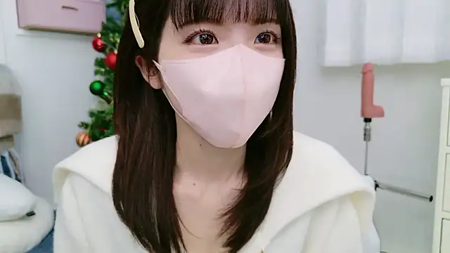 Snapshot of -minami- chatting on 12/05/24, 12:55 -minami- online show from 12/05/24, 12:55