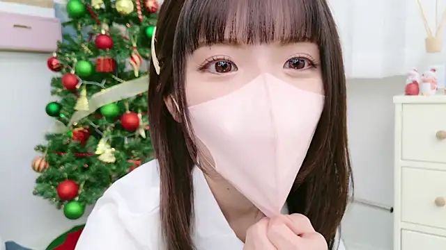Snapshot of -minami- chatting on 12/05/24, 04:01 -minami- online show from 12/05/24, 04:01