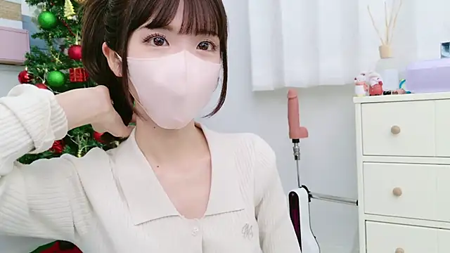 Snapshot of -minami- chatting on 12/16/24, 12:06 -minami- online show from 12/16/24, 12:06