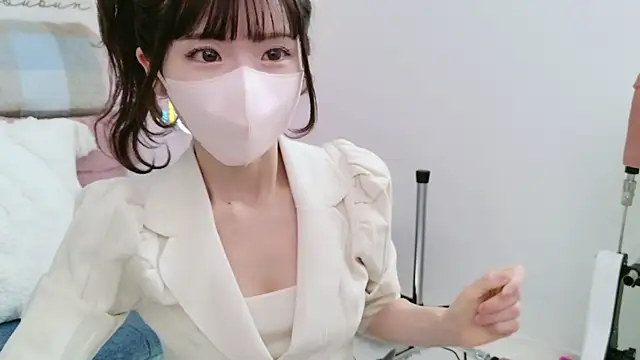 Snapshot of -minami- chatting on 03/08/25, 03:50 -minami- online show from 03/08/25, 03:50