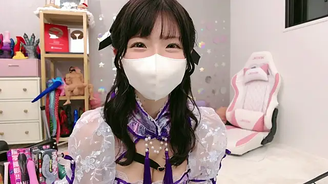Snapshot of -minami- chatting on 07/28/26, 12:12 -minami- online show from 07/28/26, 12:12
