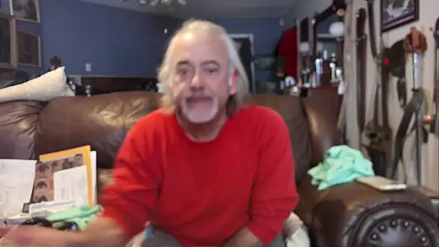 Snapshot of PincheDave4u chatting on 01/23/25, 10:22 PincheDave4u online show from 01/23/25, 10:22