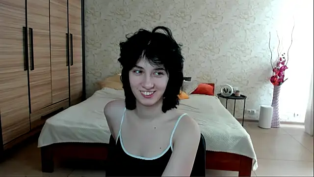 Snapshot of JulisSweet chatting on 02/02/25, 11:19 JulisSweet online show from 02/02/25, 11:19
