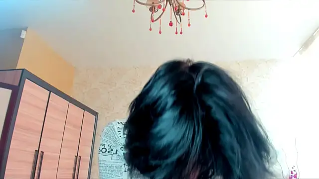 Snapshot of JulisSweet chatting on 02/08/25, 11:01 JulisSweet online show from 02/08/25, 11:01