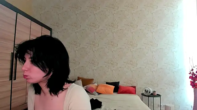 Snapshot of JulisSweet chatting on 02/09/25, 12:19 JulisSweet online show from 02/09/25, 12:19