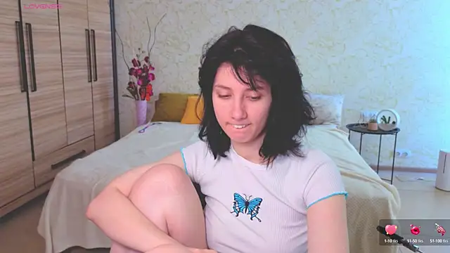 Snapshot of JulisSweet chatting on 09/13/25, 06:46 JulisSweet online show from 09/13/25, 06:46
