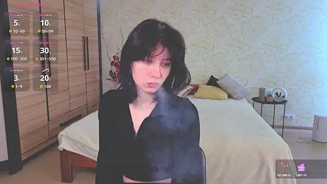Snapshot of JulisSweet chatting on 10/03/25, 06:43 JulisSweet online show from 10/03/25, 06:43