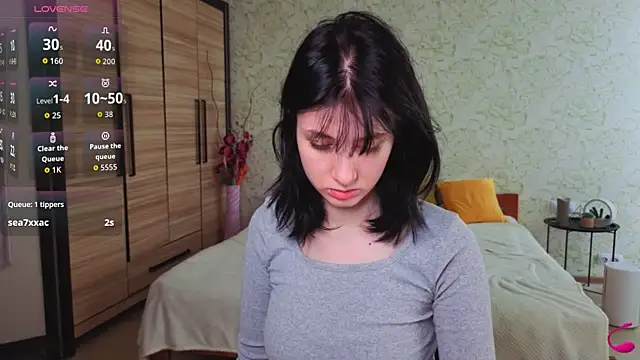 JulisSweet online show from 11/22/25, 07:51