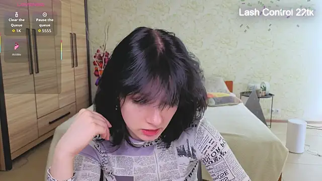 JulisSweet online show from 04/17/26, 07:33